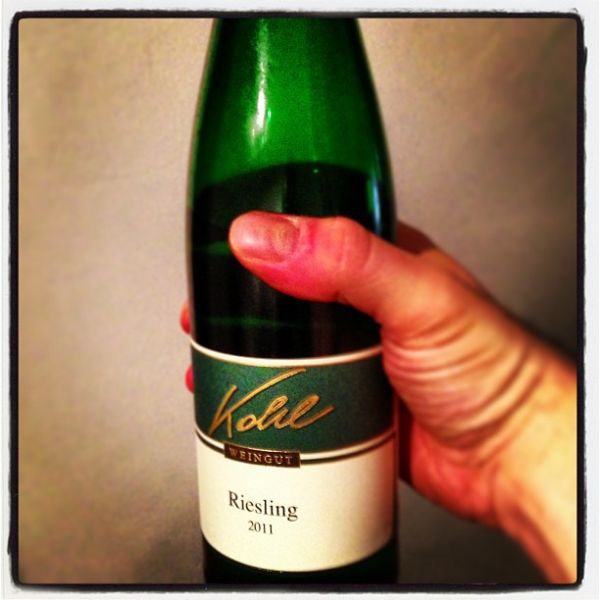 Habe eine Flasche Wein und werde sie benutzen.