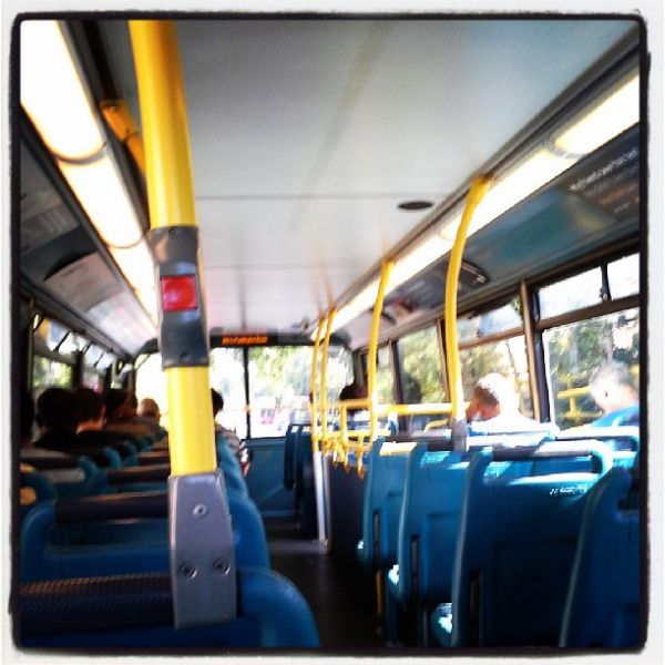 In London im Bus. Oben,  eh klar.